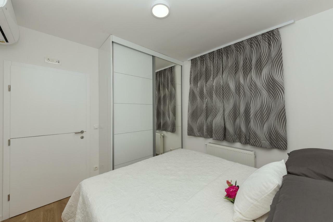 Apartmán Penthouse Nikola Makarská Exteriér fotografie